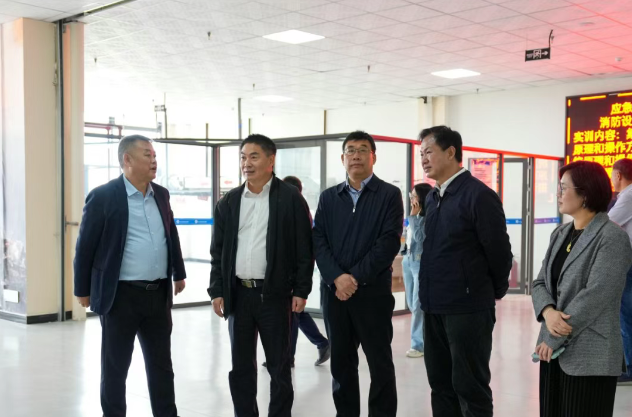 广州铁路职业技术学院、广州机电技师学院到我院调研交流